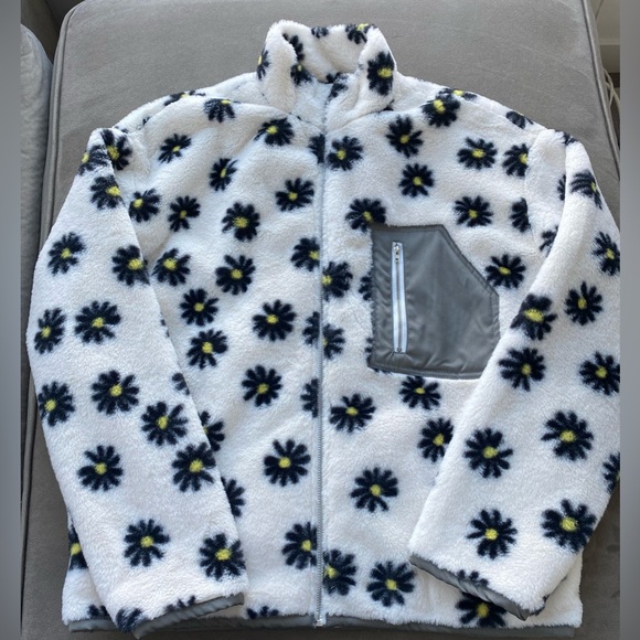 Bailey Rose Jacket - Picture 4 of 6